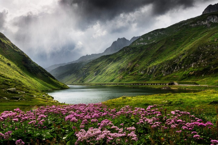 Alpen, Alpenpass, Bergsee, Clouds, Gewitter, Gewässer, Graubünden, Oberalppass, Schweiz, See, Stausee, Suisse, Surselva, Switzerland, Thunderstorm, Uri, Wolken