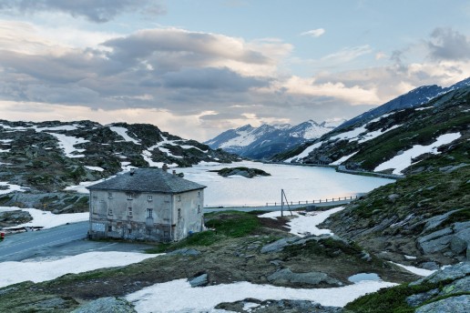 Alpen, Alpenpass, Bergsee, Bernhardinpass, Gewässer, Graubünden, Landschaft und Natur, Orte, Passo del Sanbernadino, San Bernadino, San-Bernardino-Pass, Schweiz, See, Suisse, Switzerland, lake