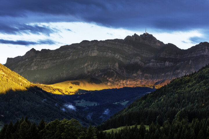 Abend, Appenzell, Appenzell Ausserrohden, Autumn, Berg, Bergmassiv, Clouds, Fall, Feuerhimmel, Herbst, Lichtsimmung, Suisse, Switzerland, Säntis, Urnäsch, Wetter, Wolken, dramatische Licht