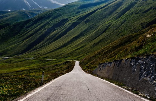 Alpen, Alpenpass, Pass Umbrail, Passstrasse, Schweiz, Strasse, Strassenverkehr, Suisse, Switzerland, Umbrailpass, Verkehr, italia