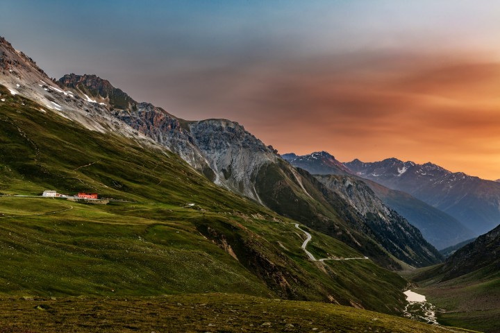 Alpen, Alpenpass, Berge, Graubünden, Landschaft und Natur, Morgen, Orte, Pass Umbrail, Schweiz, Suisse, Switzerland, Umbrailpass