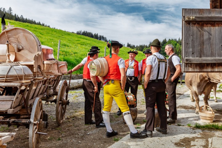 Alpabfahrt, Alpaufzug, Alpfahrt, Appenzell, Appenzell Ausserrohden, Kühe, Ostschweiz, Schweiz, Sennen, Suisse, Switzerland, Tracht, tradition, Öberefahre