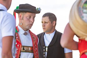 Alp, Alpabfahrt, Alpen, Alpfahrt, Alps, Appenzell, Appenzellerland, Autumn, Brauchtum und Anlässe, Fall, Herbst, Jahreszeiten, Kühe, Landschaft und Natur, Natur, Orte, Ostschweiz, Schweiz, Suisse, Switzerland, Tier, Tracht, Urnäsch, tradition, Öberefahre