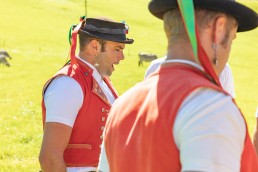 Alp, Alpabfahrt, Alpen, Alpfahrt, Alps, Appenzell, Appenzellerland, Autumn, Brauchtum und Anlässe, Fall, Herbst, Jahreszeiten, Kühe, Landschaft und Natur, Natur, Orte, Ostschweiz, Schweiz, Suisse, Switzerland, Tier, Tracht, Urnäsch, tradition, Öberefahre