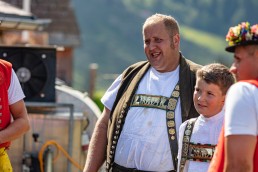 Alp, Alpaufzug, Alpen, Alpfahrt, Alps, Appenzell, Appenzell Ausserrohden, Appenzellerland, Brauchtum und Anlässe, Frühling, Jahreszeiten, Kühe, Landschaft und Natur, Mai, Natur, Orte, Ostschweiz, Schweiz, Sennen, Spring, Suisse, Switzerland, Tier, Tracht, spring, tradition