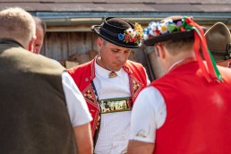 Alp, Alpaufzug, Alpen, Alpfahrt, Alps, Appenzell, Appenzell Ausserrohden, Appenzellerland, Brauchtum und Anlässe, Frühling, Jahreszeiten, Kühe, Landschaft und Natur, Mai, Natur, Orte, Ostschweiz, Schweiz, Sennen, Spring, Suisse, Switzerland, Tier, Tracht, spring, tradition