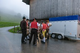 Alp, Alpaufzug, Alpen, Alpfahrt, Alps, Appenzell, Appenzell Ausserrohden, Appenzellerland, Brauchtum, Brauchtum und Anlässe, Frühling, Jahreszeiten, Kühe, Landschaft und Natur, Mai, Natur, Orte, Ostschweiz, Schweiz, Sennen, Spring, Suisse, Switzerland, Tier, Tracht, Urnäsch, tradition