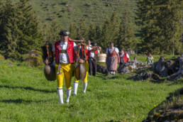 Alp, Alpaufzug, Alpen, Alpfahrt, Alps, Appenzell, Appenzell Ausserrohden, Brauchtum, Frühling, Hundwil, Ostschweiz, Schweiz, Sennen, Spring, Suisse, Switzerland, Tracht, Urnäsch, alps, tradition