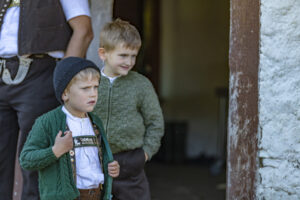 Alp, Alpaufzug, Alpen, Alpfahrt, Alps, Appenzell, Appenzell Ausserrohden, Brauchtum, Frühling, Hundwil, Ostschweiz, Schweiz, Sennen, Spring, Suisse, Switzerland, Tracht, Urnäsch, alps, tradition