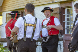 Alp, Alpaufzug, Alpen, Alpfahrt, Alps, Appenzell, Appenzell Ausserrohden, Brauchtum, Frühling, Hundwil, Ostschweiz, Schweiz, Sennen, Spring, Suisse, Switzerland, Tracht, Urnäsch, alps, tradition