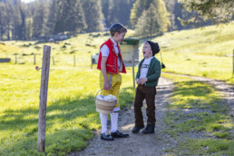 Alp, Alpaufzug, Alpen, Alpfahrt, Alps, Appenzell, Appenzell Ausserrohden, Brauchtum, Frühling, Hundwil, Ostschweiz, Schweiz, Sennen, Spring, Suisse, Switzerland, Tracht, Urnäsch, alps, tradition