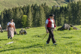 Alp, Alpaufzug, Alpen, Alpfahrt, Alps, Appenzell, Appenzell Ausserrohden, Brauchtum, Frühling, Hundwil, Ostschweiz, Schweiz, Sennen, Spring, Suisse, Switzerland, Tracht, Urnäsch, alps, tradition