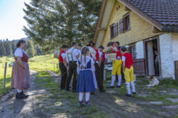 Alp, Alpaufzug, Alpen, Alpfahrt, Alps, Appenzell, Appenzell Ausserrohden, Brauchtum, Frühling, Hundwil, Ostschweiz, Schweiz, Sennen, Spring, Suisse, Switzerland, Tracht, Urnäsch, alps, tradition