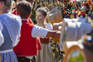 Appenzell, Appenzell Ausserrohden, Appenzeller Vorderland, Autumn, Brauchtum, Fall, Herbst, Ostschweiz, Rehetobel, Schweiz, Sennen, Suisse, Switzerland, Tracht, Viehschau, Wald, Wald AR, tradition