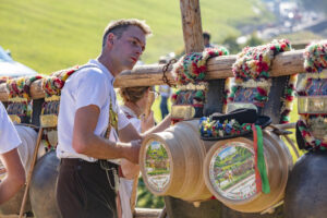 Appenzell, Appenzell Ausserrohden, Appenzeller Vorderland, Autumn, Brauchtum, Fall, Herbst, Ostschweiz, Rehetobel, Schweiz, Sennen, Suisse, Switzerland, Tracht, Viehschau, Wald, Wald AR, tradition