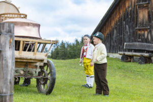 Alpabfahrt, Alpaufzug, Alpen, Alps, Appenzell, Appenzell Ausserrohden, Appenzeller Hinterland, Brauchtum, Frühling, Hochalp, Landwirtschaft, Ostschweiz, Schweiz, Sennen, Spring, Suisse, Switzerland, Tracht, Urnäsch, Wirtschaft, tradition, Öberefahre