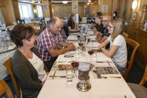 Appenzell, Appenzell Innerrhoden, Appenzeller Bahnen, Eisenbahn, Gastgewerbe, Ostschweiz, Schienenverkehr, Schweiz, Suisse, Switzerland, Verkehr, ÖV, Öffentlicher Verkehr