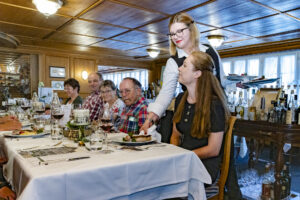 Appenzell, Appenzell Innerrhoden, Appenzeller Bahnen, Eisenbahn, Gastgewerbe, Ostschweiz, Schienenverkehr, Schweiz, Suisse, Switzerland, Verkehr, ÖV, Öffentlicher Verkehr