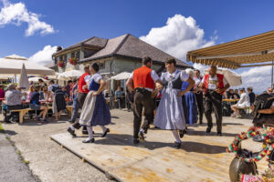 Alpen, Appenzell, Appenzell Ausserrohden, Appenzeller Hinterland, Appenzellermusik, Hochalp, Kultur, Musik, Ostschweiz, Schweiz, Sennen, Sommer, Suisse, Switzerland, Tracht, Urnäsch, summer, tradition