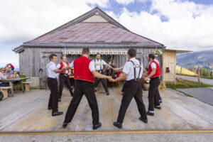 Alpen, Appenzell, Appenzell Ausserrohden, Appenzeller Hinterland, Appenzellermusik, Hochalp, Kultur, Musik, Ostschweiz, Schweiz, Sennen, Sommer, Suisse, Switzerland, Tracht, Urnäsch, summer, tradition