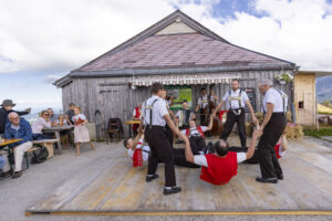 Alpen, Appenzell, Appenzell Ausserrohden, Appenzeller Hinterland, Appenzellermusik, Hochalp, Kultur, Musik, Ostschweiz, Schweiz, Sennen, Sommer, Suisse, Switzerland, Tracht, Urnäsch, summer, tradition