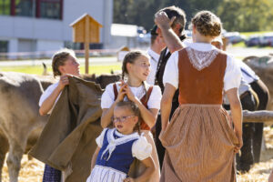 Appenzell, Appenzell Ausserrohden, Appenzeller Hinterland, Autumn, Fall, Herbst, Landwirtschaft, Ostschweiz, Schweiz, Sennen, Suisse, Switzerland, Tracht, Viehschau, Waldstatt, Wirtschaft, tradition