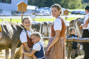 Appenzell, Appenzell Ausserrohden, Appenzeller Hinterland, Autumn, Fall, Herbst, Landwirtschaft, Ostschweiz, Schweiz, Sennen, Suisse, Switzerland, Tracht, Viehschau, Waldstatt, Wirtschaft, tradition