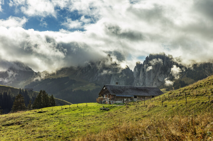 Abend, Alp, Alpen, Alps, Autumn, Berg, Bergmassiv, Bern, Berner-Oberland, Berneroberland, Clouds, Fall, Haus, Herbst, Hütte, Jaunpass, Schweiz, Suisse, Switzerland, Wolken, alps