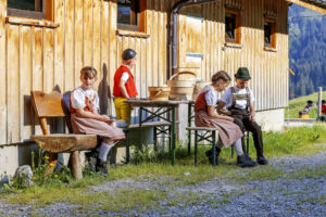Alpabfahrt, Alpaufzug, Alpen, Alpfahrt, Appenzell, Appenzell Ausserrohden, Appenzeller Hinterland, Hundwil, Ostschweiz, Schweiz, Schwägalp, Sennen, Suisse, Switzerland, Säntis, Tracht, Urnaesch, tradition, Öberefahre